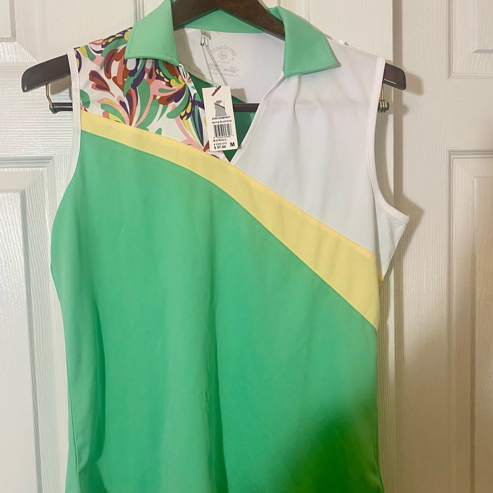 Sleeveless  tennis core style polo medium top w moisture wicking & dry swing NWT